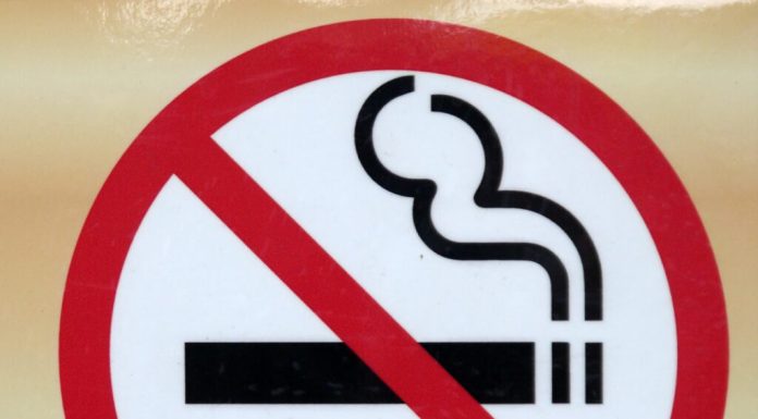 Premieră mondială. O țară interzice fumatul unei întregi părți a populației, restricția este valabilă toată viața