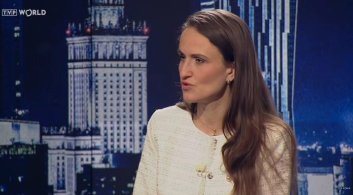 Oana Ţoiu: Se discută în acest moment cu liderii europeni o poziţie comună pentru negocierea bugetului european, astfel încât, pentru localităţile României, să existe surse de finanţare care să compenseze riscul apropierii de linia frontului