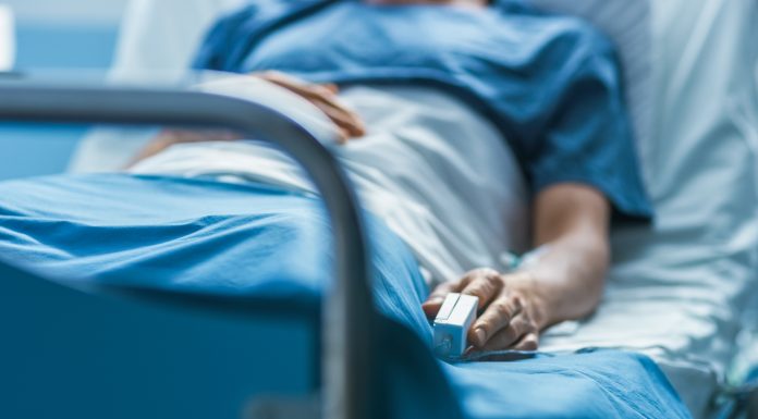 Paradox grav: cancerul face ravagii în România, dar accesul la studii clinice rămâne extrem de redus