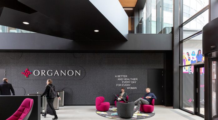 Tranzacție cu impact în România: Proprietarul Terapia semnează cea mai mare achiziție a Indiei în sectorul farma