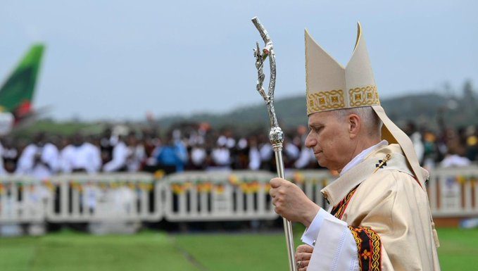 În plină polemică cu Trump, Papa Leon condamnă, din Camerun, o lume condusă de „tirani”. Cum a răspuns şeful Casei Albe