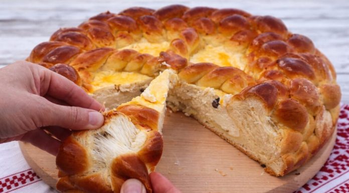 Rețeta de pască cu brânză și stafide pe care o făceau bunicile de Paște