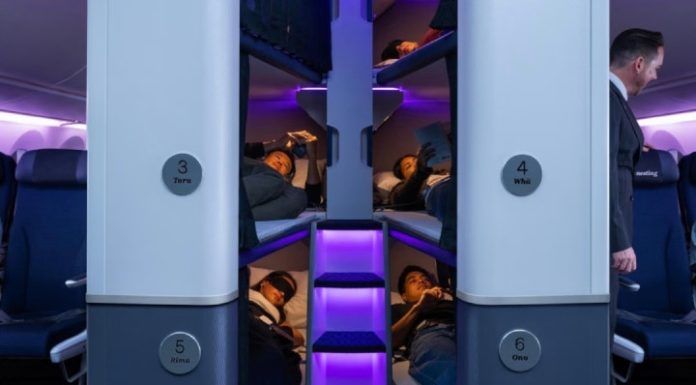 O companie aeriană introduce paturi supraetajate pentru pasagerii din clasa economică. Ce va fi strict interzis