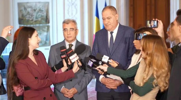Coordonatorii moțiunii PSD-AUR, Petrișor Peiu și Marian Neacșu, detalii explozive pentru Gândul, despre debarcarea lui Bolojan. Neacșu: „Primul scenariu de lucru ar fi să menținem integral actuala coaliție”/Peiu: Principalul obiectiv al AUR, alegerile anticipate