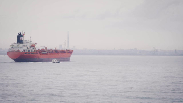 Trump: Petroliere goale se îndreaptă spre SUA pentru a încărca petrol și gaze americane