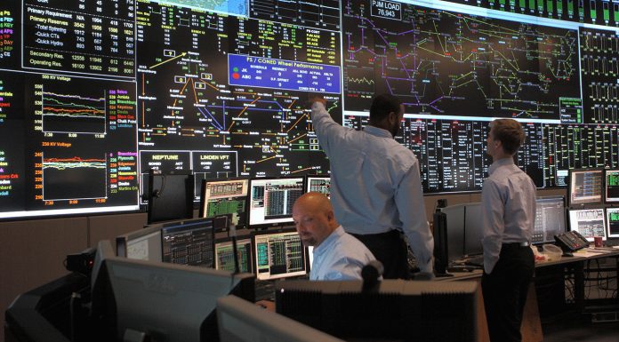 Consumul de energie de Paștele ortodox, așteptat să scadă cu 20% sub minimul istoric din 2025, când sărbătoarea s-a suprapus cu cea catolică. Care e cea mai probabilă cauză