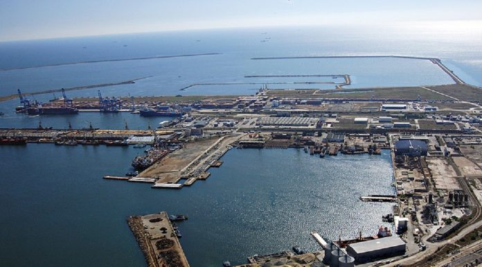 FOTO Investiții pregătite în România: Grupul arab AD Ports semnează cu administratorul Portului Constanța în vederea colaborării