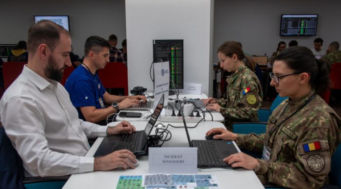 Exerciţiu internaţional de apărare cibernetică al NATO la Bucureşti / Echipele participante au avut misiunea de a apăra o infrastructură simulată împotriva a 8000 de atacuri cibernetice în timp real