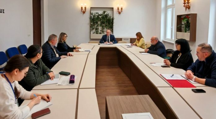 Motivul ciudat pentru care școlile din Brașov au zero reclamații privind consumul de droguri