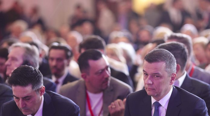 Ce scrie presa străină despre haosul politic din România, „o țară obosită de turbulențe”. Cum este văzută decizia PSD