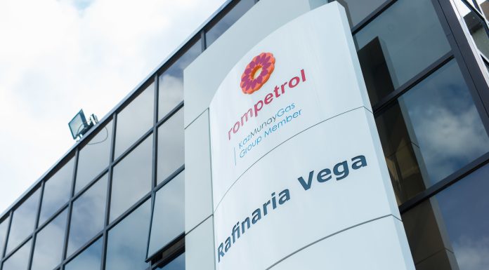 Premieră națională – Singurul producător al României de bitum și hexan a început producția hexanului de puritate superioară