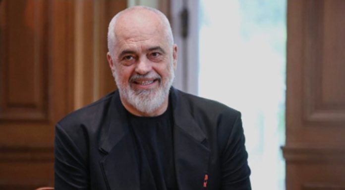 ”Europa face o mare greşeală strategică” refuzând să dialogheze cu Rusia, denunţă premierul albanez Edi Rama într-un interviu acordat site-ului Politico