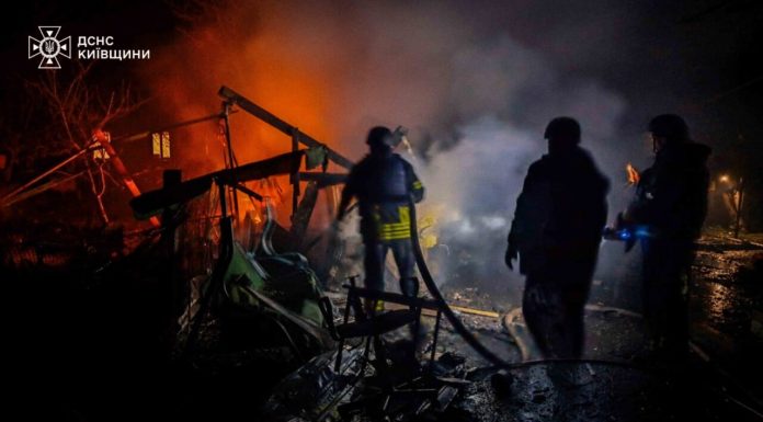 Atac rusesc asupra unei centrale energetice din Ucraina. 380.000 de oameni, fără curent electric la Cernihiv