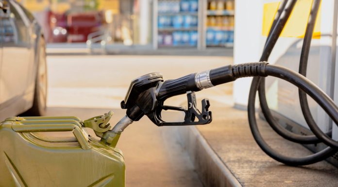 Uniunea Europeană spune că e de ajuns și vrea să promoveze E20: benzina care promite să reducă prețurile la combustibili