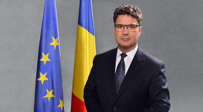 Remus Procopie: Promovarea unei moţiuni de cenzură de către PSD împreună cu AUR este o greşeală politică majoră / Menţinerea direcţiei pro-occidentale nu se face prin alianţe conjuncturale cu AUR