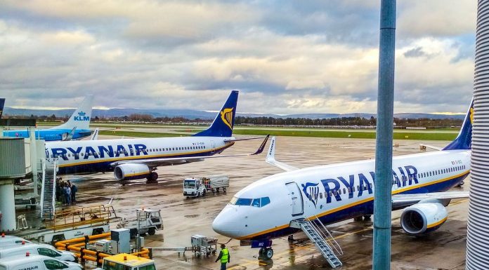 Ryanair a zburat fără pasageri din Franța spre Maroc. Mulți agenți de securitate erau…în concediu