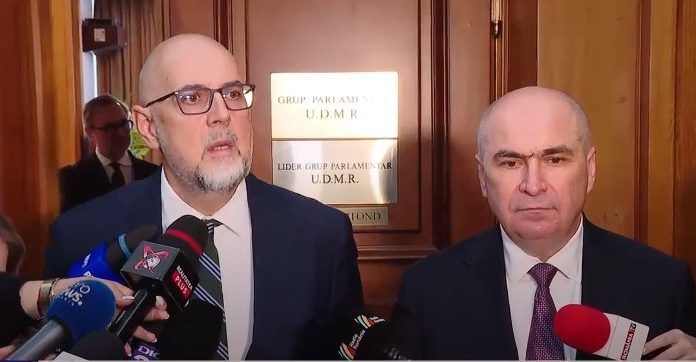 Kelemen Hunor: Indiferent ce se întâmplă mâine, poimâine, guvernarea trebuie să meargă mai departe. Noi rămânem în echipa de guvernare / Important ar fi, pe termen mediu, lung, să se găsească o soluţie pentru un guvern majoritar