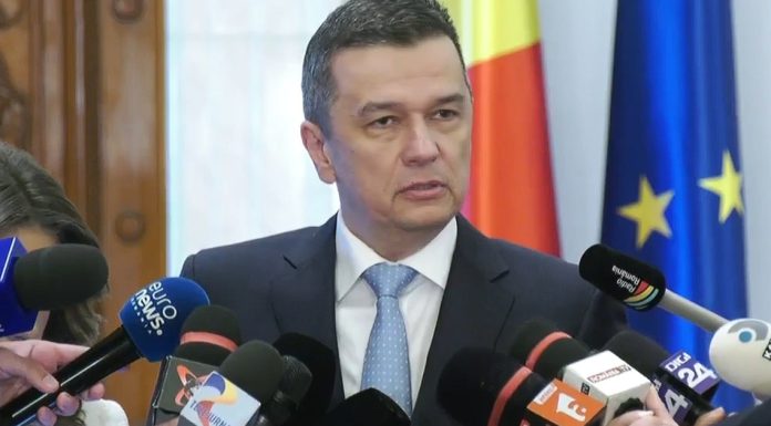 Grindeanu: Decizia politică a BPN al PSD a fost în unanimitate ca deputaţii şi senatorii să semneze şi să voteze această moţiune de cenzură / Nu există niciun fel de acord politic post moţiune / Votul, la începutul săptămânii viitoare