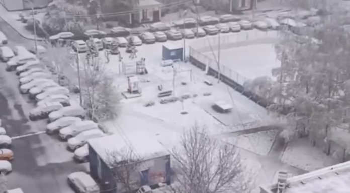 Fenomen rar: A nins la Moscova în aprilie, la 2 săptămâni de la Paștele ortodox. La cât a ajuns stratul de zăpadă