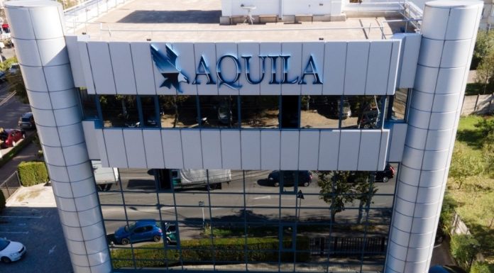 Aquila vine cu dividende și acțiuni gratuite