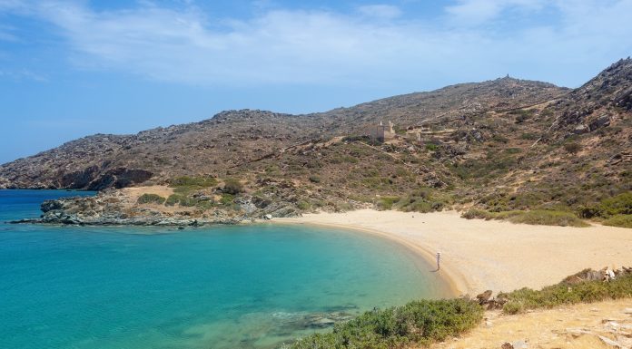 Grecia impune noi reguli stricte pentru sute de plaje sălbatice. Lista activităților care devin interzise