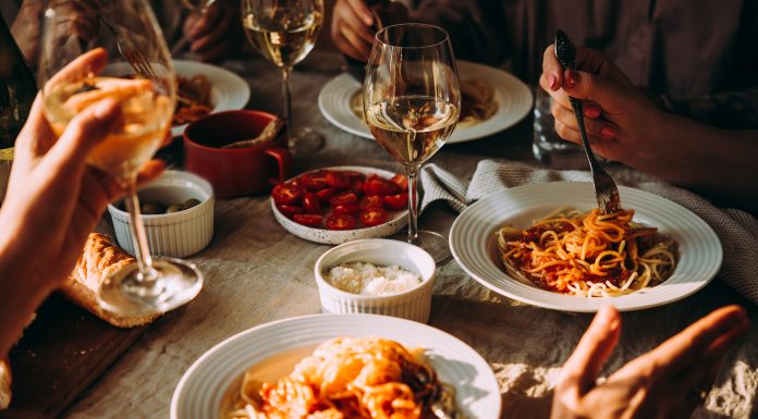 Cele 10 tipuri de restaurante pe care să le vizitezi în Italia. Unde se mănâncă cea mai bună mâncare