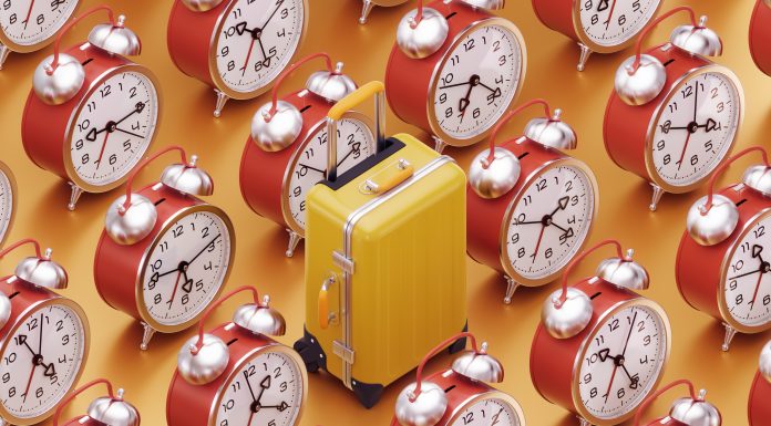 Jet Lag cronic. Călătoriile frecvente îți pot distruge somnul și sănătatea. Avertismentul specialiștilor