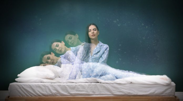 Paralizia în somn, senzația înfricoșătoare de a fi treaz, dar blocat în corpul tău. Cum poți depăși un astfel de episod