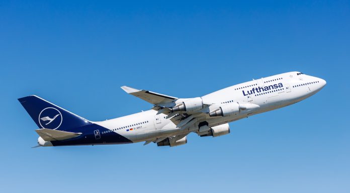 Lufthansa va anula 20.000 de zboruri pe distanţe scurte până în octombrie pentru a economisi combustibil