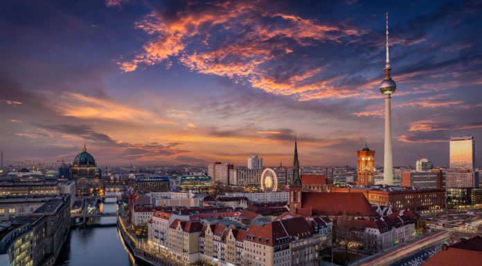 Aproape 1 milion de euro pentru o garsonieră de 30 de metri pătrați din Germania. Ce oferă proprietatea