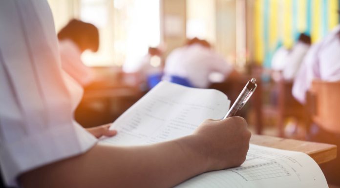 Rezultatele finale la simularea Bac 2026: peste 778.000 de evaluări și note mai mari decât în 2025