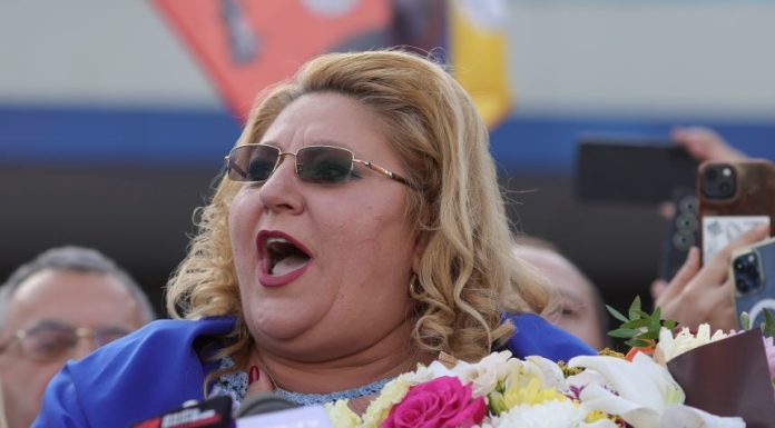 UPDATE – Parlamentul European a votat pentru ridicarea imunităţii Dianei Şoşoacă / Siegfried Mureşan: Parlamentul European este mereu unit în a permite justiţiei să-şi facă treaba / Vlad Gheorghe: Conserva rusească a expirat / Ce fapte i se impută