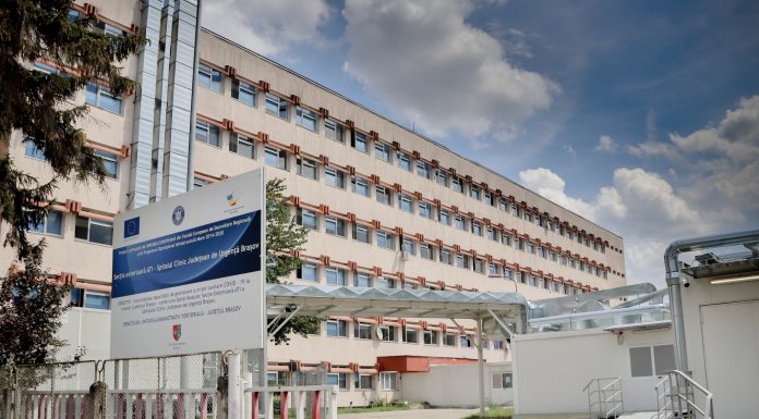 Braşov: Anchetă penală după ce un pacient care ar fi avut artera aortă ruptă a primit, la UPU, medicamente antiinflamatorii şi a fost trimis acasă