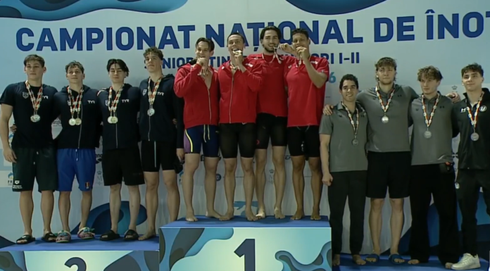 Înot: David Popovici, aur şi record naţional la ştafetă 4×100 m liber, cu colegii de la CS Dinamo