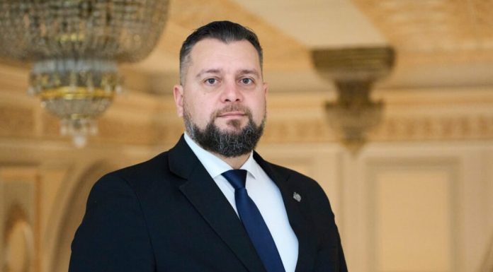 Senator AUR: Închiderea centralelor pe cărbune este o condamnare la frig și sărăcie dictată de Bruxelles. Nu putem gira distrugerea sistemului energetic național