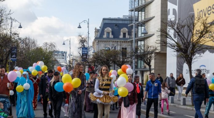 Programul Străzi deschise revine de sâmbătă în Capitală. Calea Victoriei și strada Ion Brezoianu vor fi pietonale