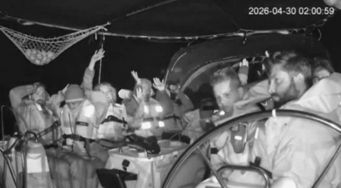 O nouă Flotilă Sumud anunţă că a fost încercuită ilegal de Marina israeliană în ape internaţionale la vest de Cipru şi că a pierdut legătura cu activişti propalestinieni de pe 11 dintre cele peste 50 de nave