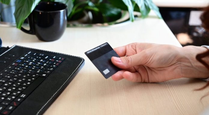 Gest șocant în Brăila. Un bărbat a încercat să se sinucidă după ce a aflat că va fi dat afară