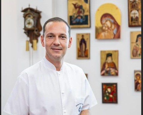 Medicul Radu Ţincu: Nu trebuie să mâncăm la masa de Paşte în două ore cât în două zile. Oamenii consumă cantităţi mari de alcool în această perioadă, fără să ia în calcul că e o substanţă toxică. Ce spune despre efectul emoţiilor pozitive în organism