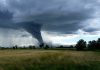 Tornadă atipică în județul Mureș. Avertizarea transmisă de meteorologi: „Ne apropiem de sezonul furtunilor de vară”