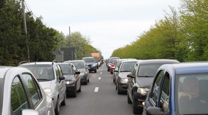 Nouă lege pentru limitarea vânzărilor de mașini second hand: Una sau două mașini pe persoană – proiect