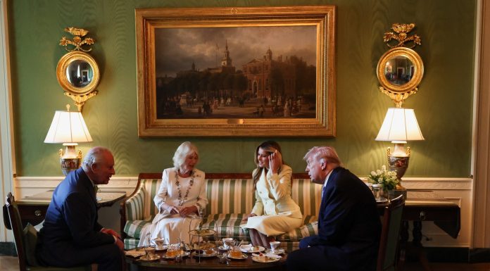 Melania Trump, apariție impecabilă la întâlnirea oficială de la Casa Albă cu familia regală. Ce ținută a ales | GALERIE FOTO