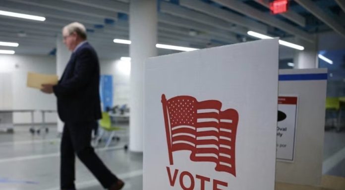 Trump califică drept „trucat” referendumul câştigat de democraţi în Virginia