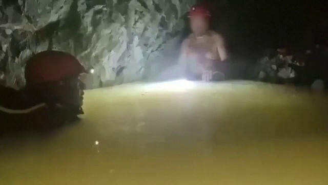 Salvare uluitoare în Mexic. Un miner a fost scos din subteran după ce a rămas 2 săptămâni blocat în mină