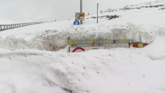 Meteorologii ANM au actualizat prognoza de Paște. Zonele unde sunt așteptate ninsori