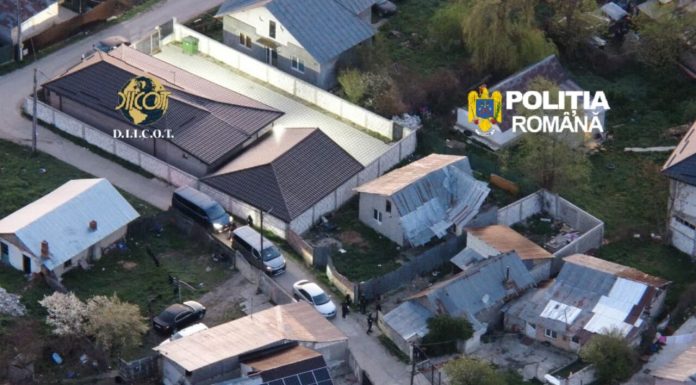 Anchetă în mai multe județe. Fete racolate prin metoda Loverboy și trimise la PROSTITUȚIE