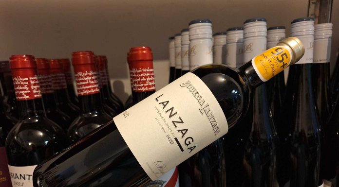 Vinul zilei: un cupaj roșu, rafinat și expresiv, apreciat cu 95+ puncte Robert Parker și 93 puncte Jeb Dunnuck