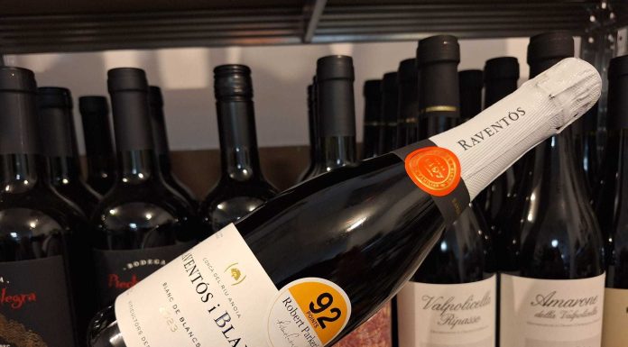 Vinul zilei: un spumant remarcabil, obținut din Xarel·lo, Macabeu, Parellada și Malvasía de Sitges, un vin vibrant, cu bule fine, o prospețime remarcabilă și un echilibru foarte bun. Cotat cu 92 de puncte Robert Parker