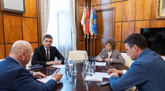 Vicepremierul Oana Gheorghiu va prelua în coordonare toate companiile de stat, după plecarea PSD – Vor fi auditate toate contractele șefilor