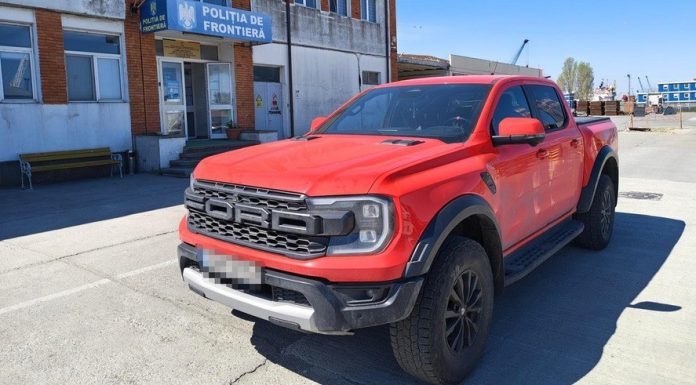 Mașină de 45.000 de euro, căutată în Suedia, descoperită în Portul Constanța. Urma să ajungă în Georgia